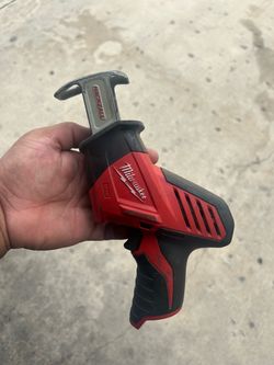 milwaukee saw