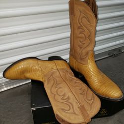 NOCONA  Size 13 Like NEW!!!! SEE 4 PICTURES!!!