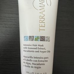 Intensive Hair Mask with Seaweed Extract, Macadamia and Argan Oils Mascarilla Intensiva para el Cabello con Extractos de Algas, Macadamia y Aceite de 