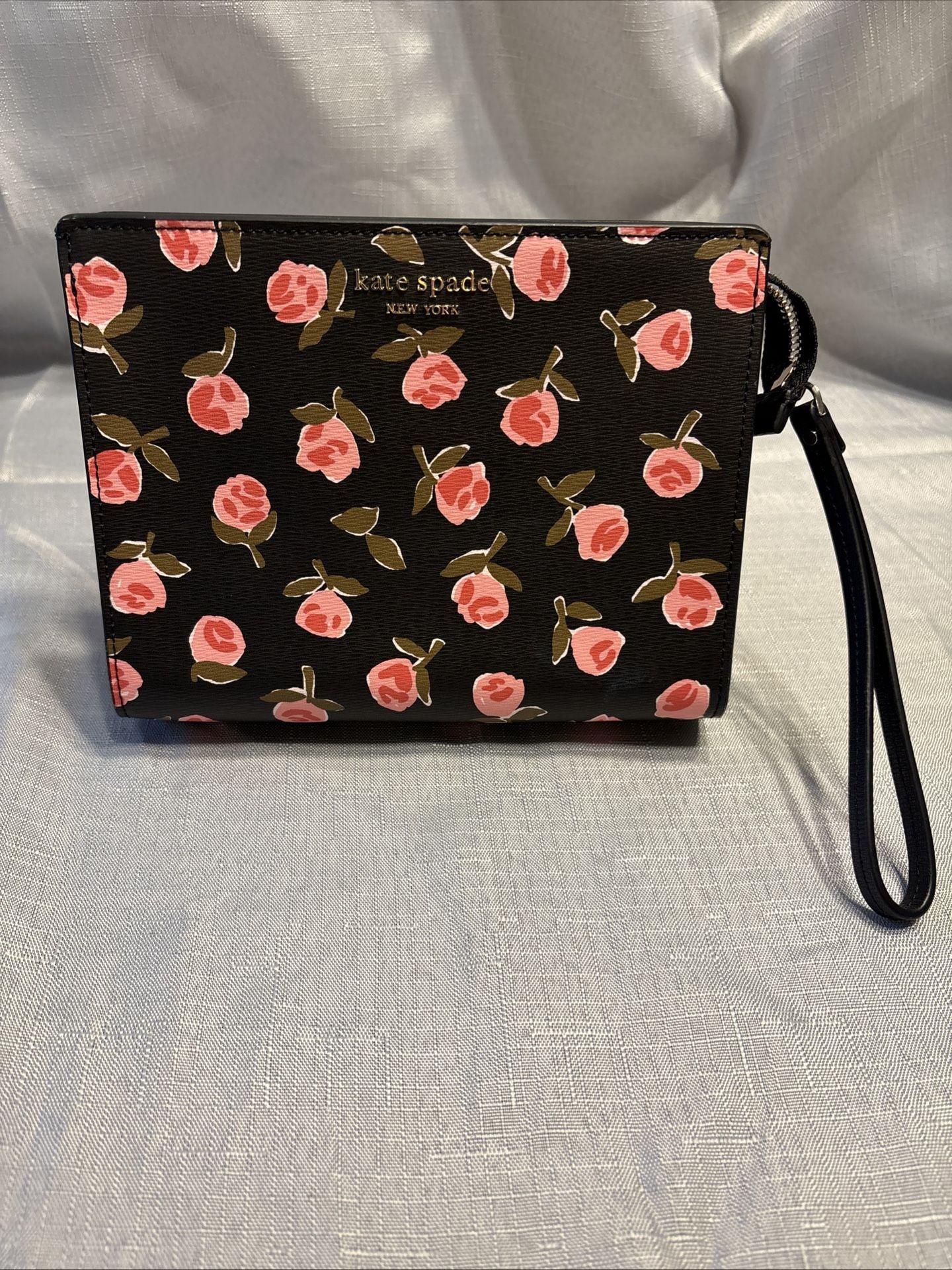 Kate Spade New York Spencer Ditsy Rose Printed Wristlet