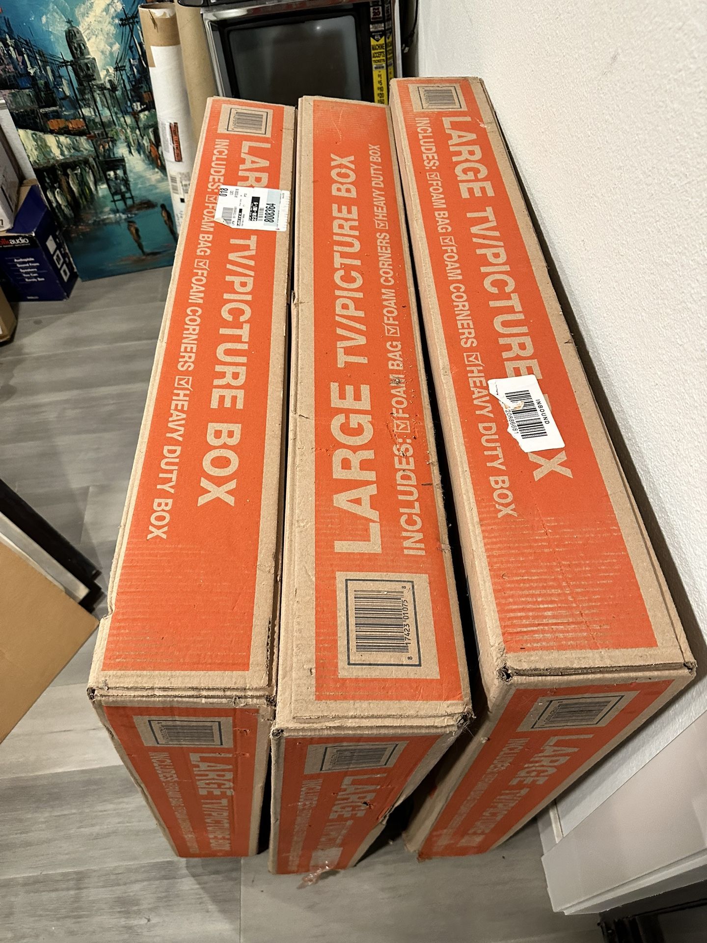 3 Large Heavy Duty TV Boxes With Foam Corners. Price Is For Each for