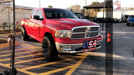 Dodge Ram 1500 hemi 5.7 V8 2011 for sale