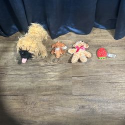 4 Stuffed Animals