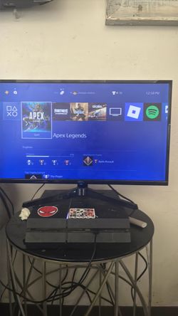 PS4 and monitor