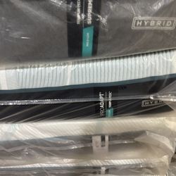 King Queen Size Tempurpedic ProAdapt,  ProBreeze,  LuxeBreeze Mattress  Pro Breeze /Luxe Adapt /Pro Adapt /Adapt /cloud /Tempur pedic contour Supreme 