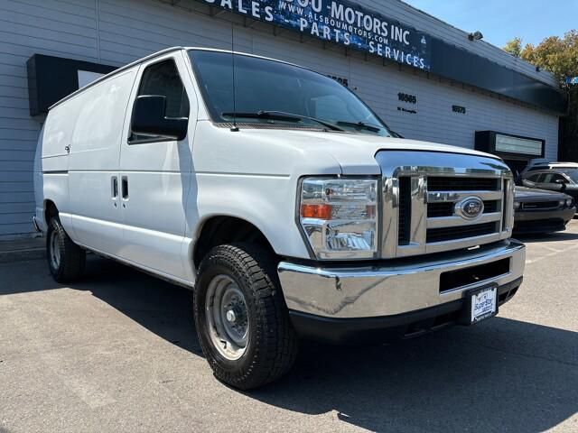 2012 Ford E-350 Super Duty