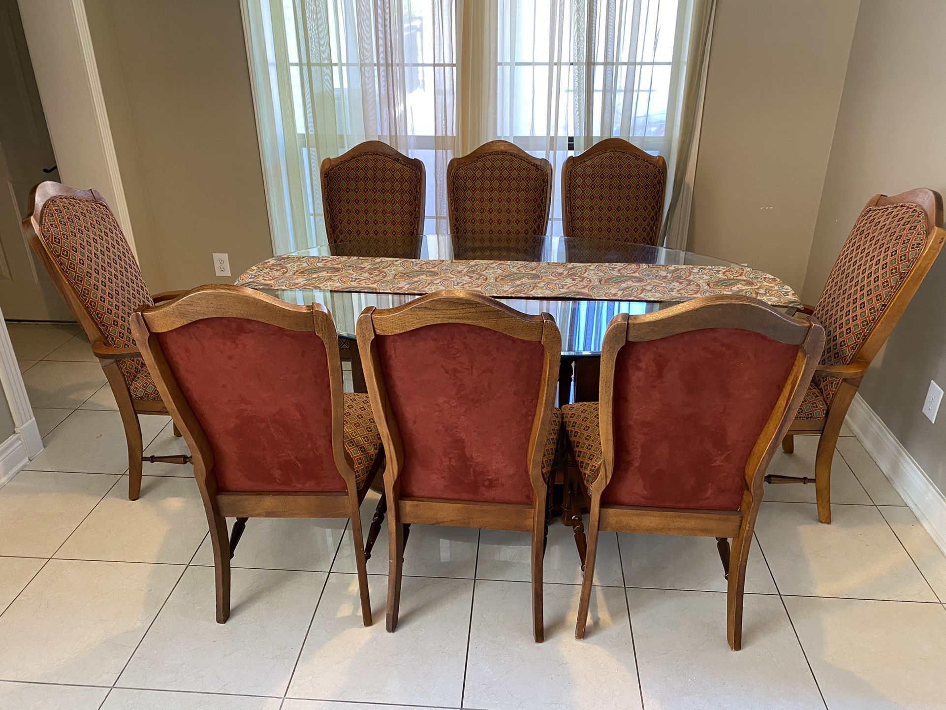 Breakfast/Dining Table with 8 Chairs