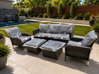 Patio furniture set