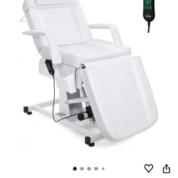 Esthetician chair