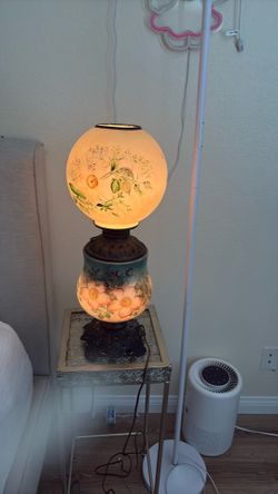 Victorian Lamp Gone  with the wind