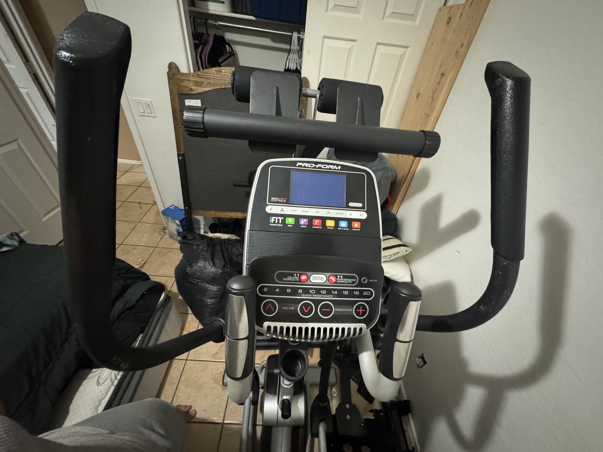 Pro Form Elliptical