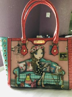 nice colorful bag with design.