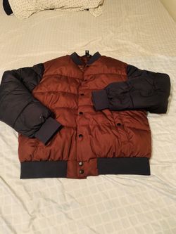 Navy blue & maroon bubble jacket sz M