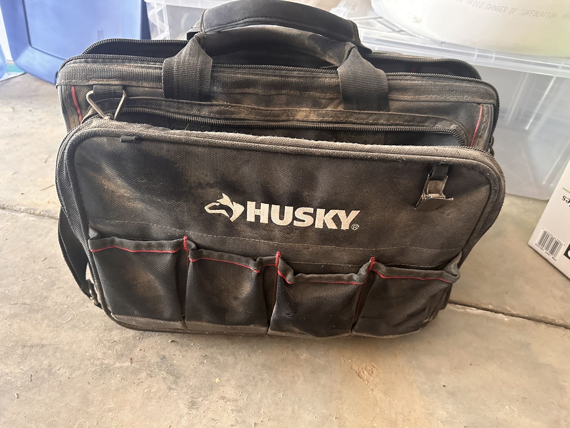 Husky utility bag