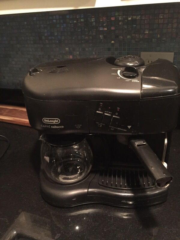 Delonghi cappuccino/latte and coffee maker