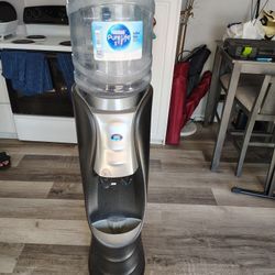 Water Dispenser 