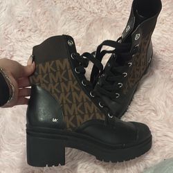 mk combat boots