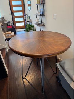 Must Go ASAP - Bar Height Table & 2 Bar Stools