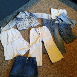 Girls 2T Clothes Lot