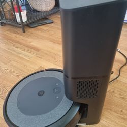 Irobot  Romba I3