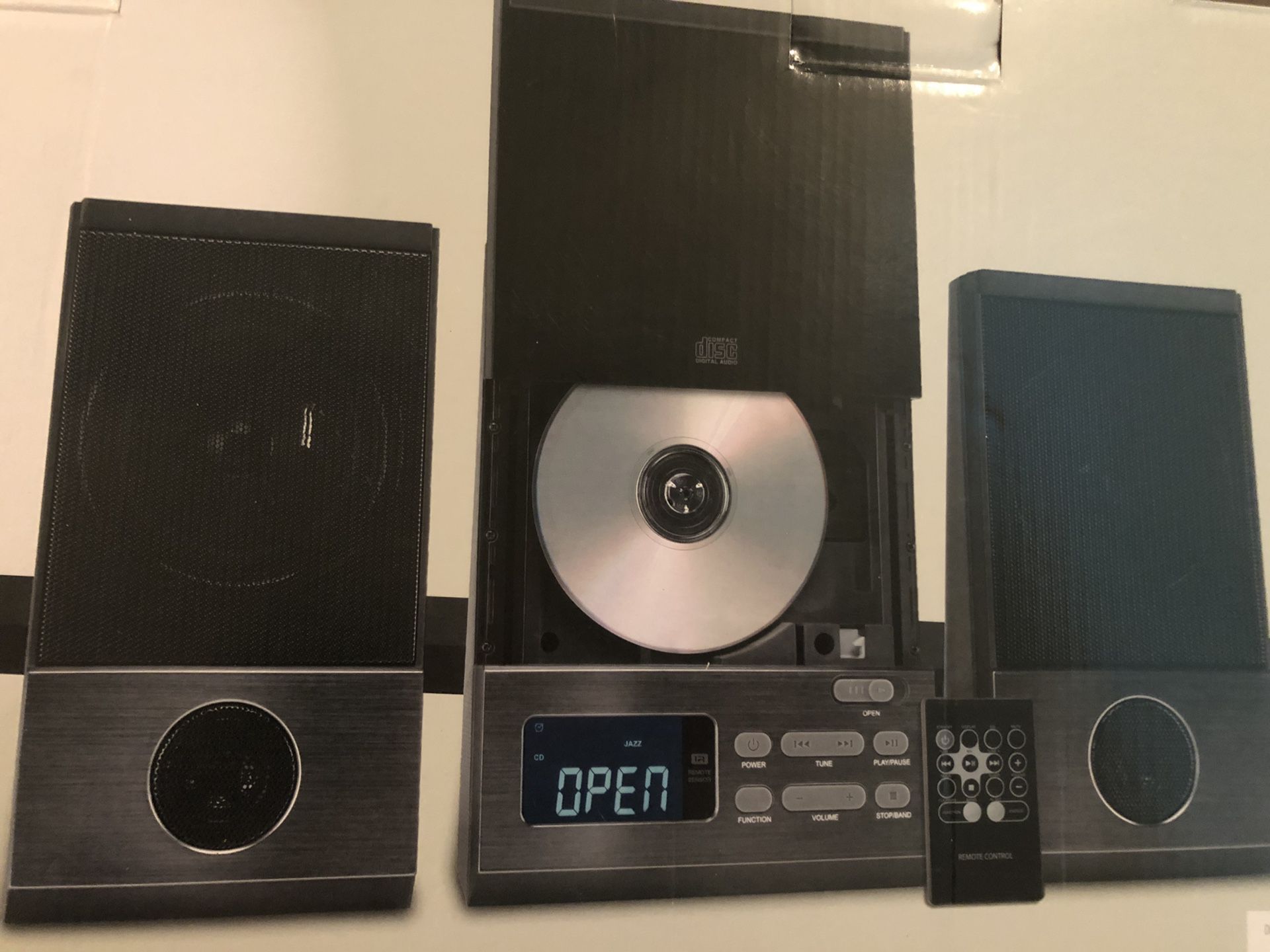 Onn Mini stereo system (CD, radio, aux)