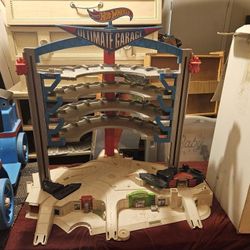 Hot Wheel Ultimate Garage Car Play Set