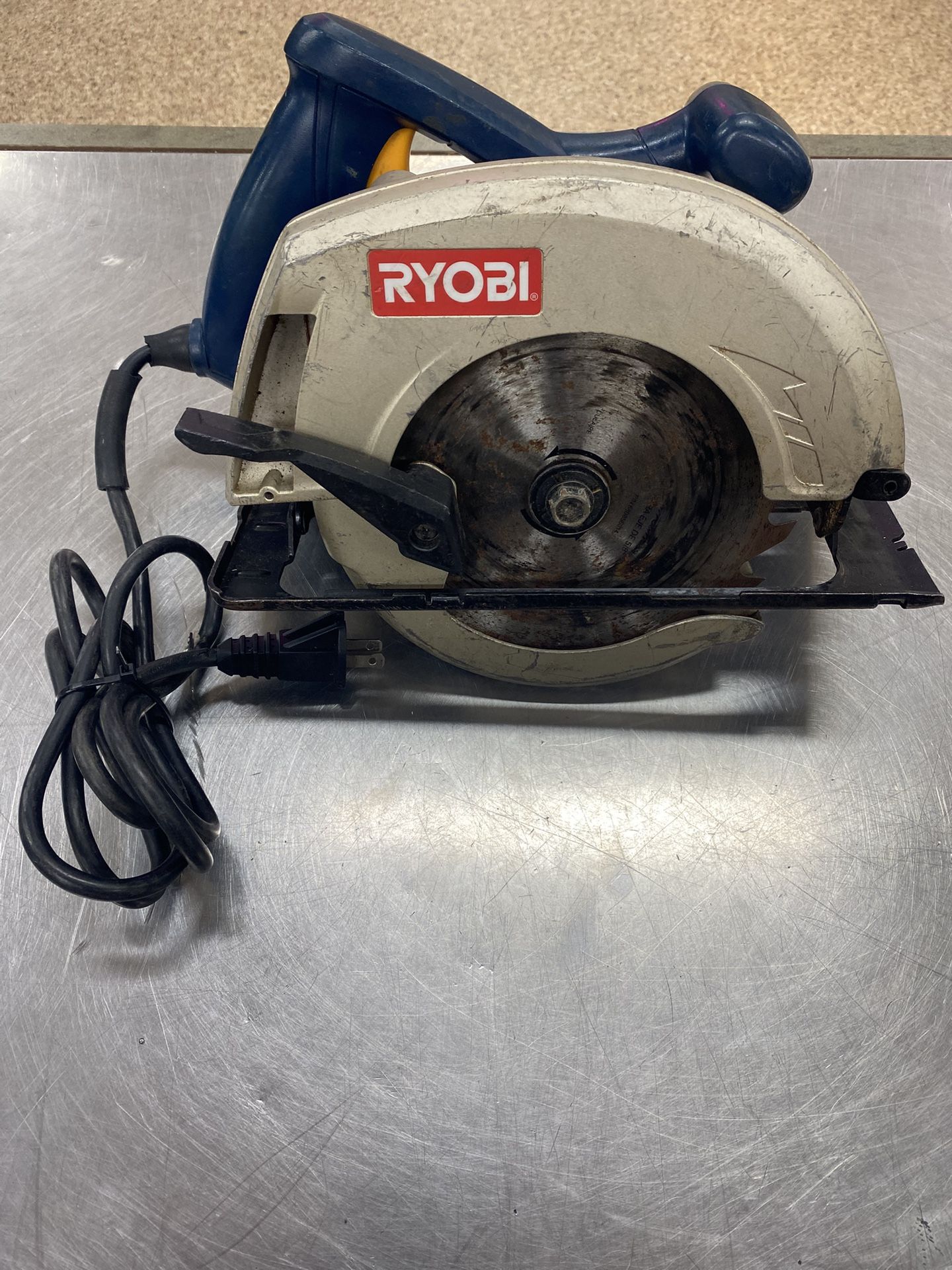 RYOBI Corded Circular Saw