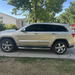 2011 Jeep  Grand Cherokee