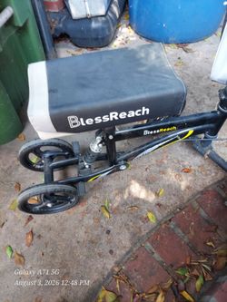 Knee scooter