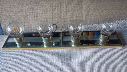 Mirror track light