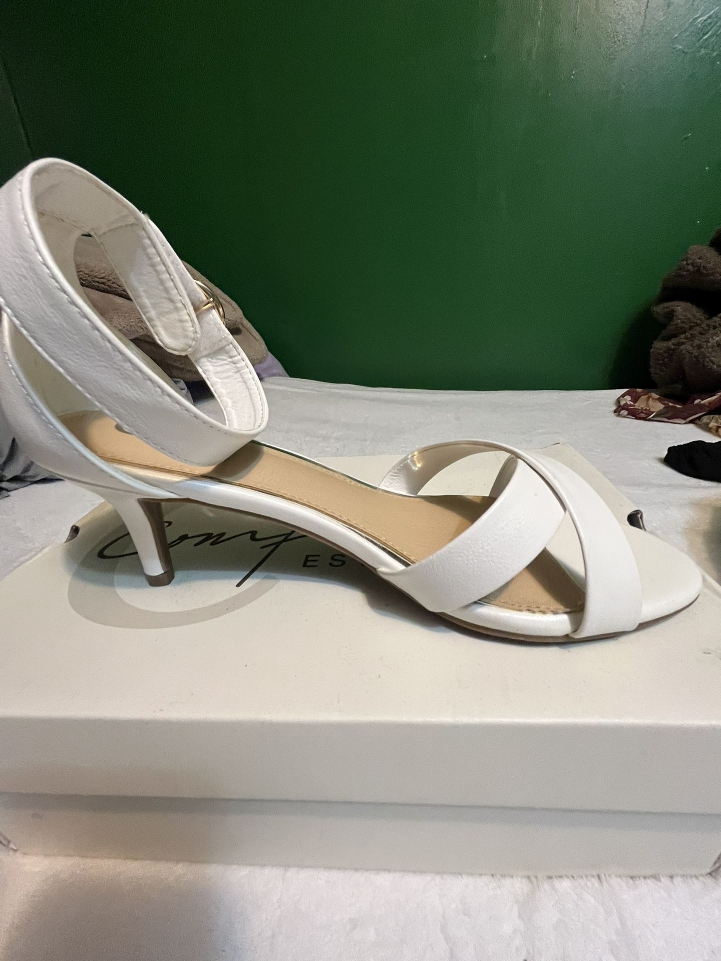 White Size(8)from Cato