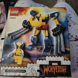 BRAND NEW LEGO MARVEL WOLVERINE SET