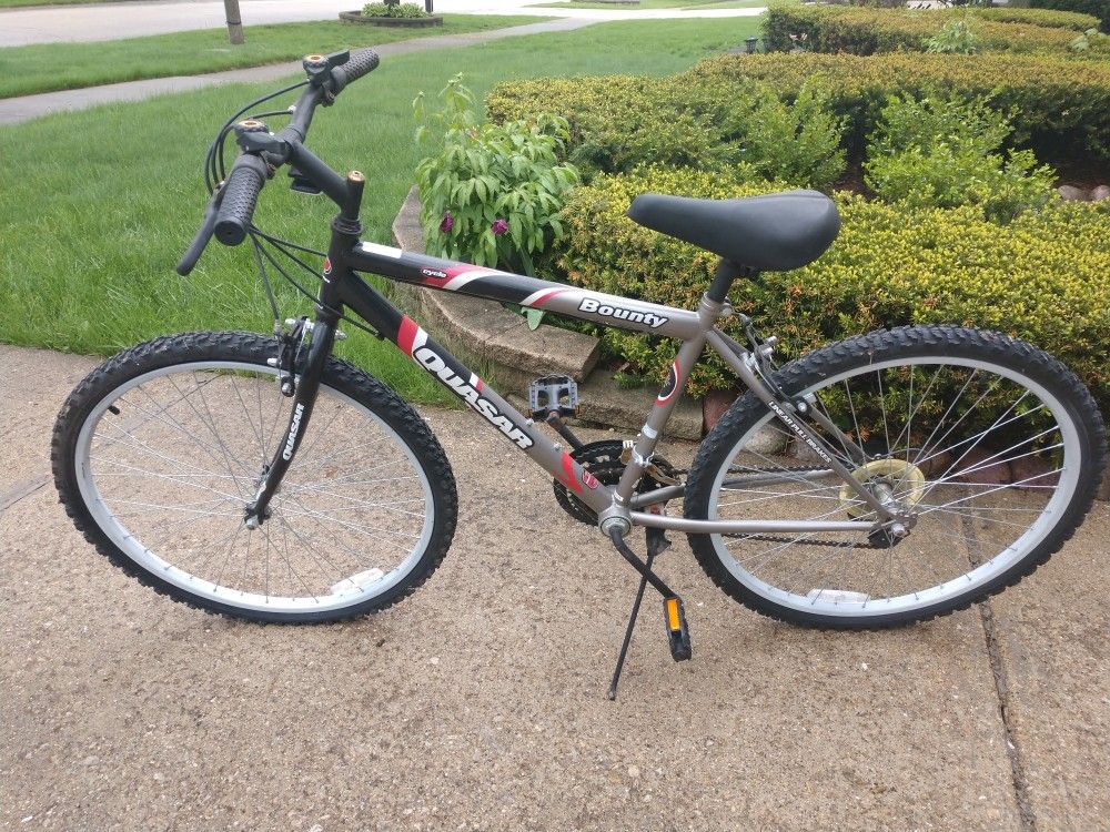 Quasar Bounty BIKE 26" and 15 SPEED SHIMANO
