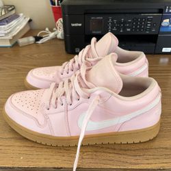 Nike dunks pink foam