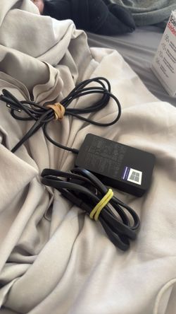 Microsoft Genuine Surface Book Pro 4 Q4Q-00001 Ac Adapter Charger / Power Cord