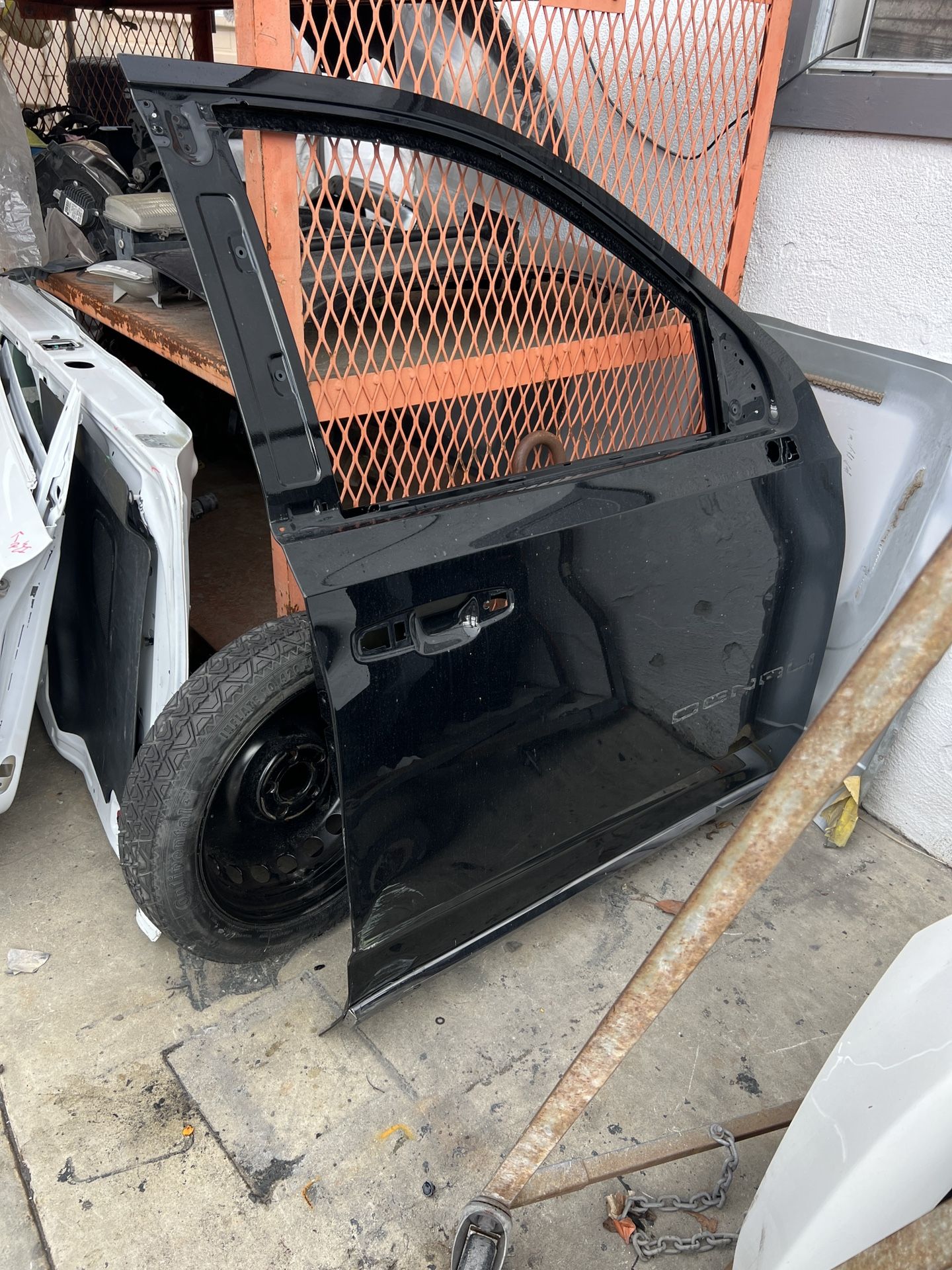GMC Yukon Door Shell