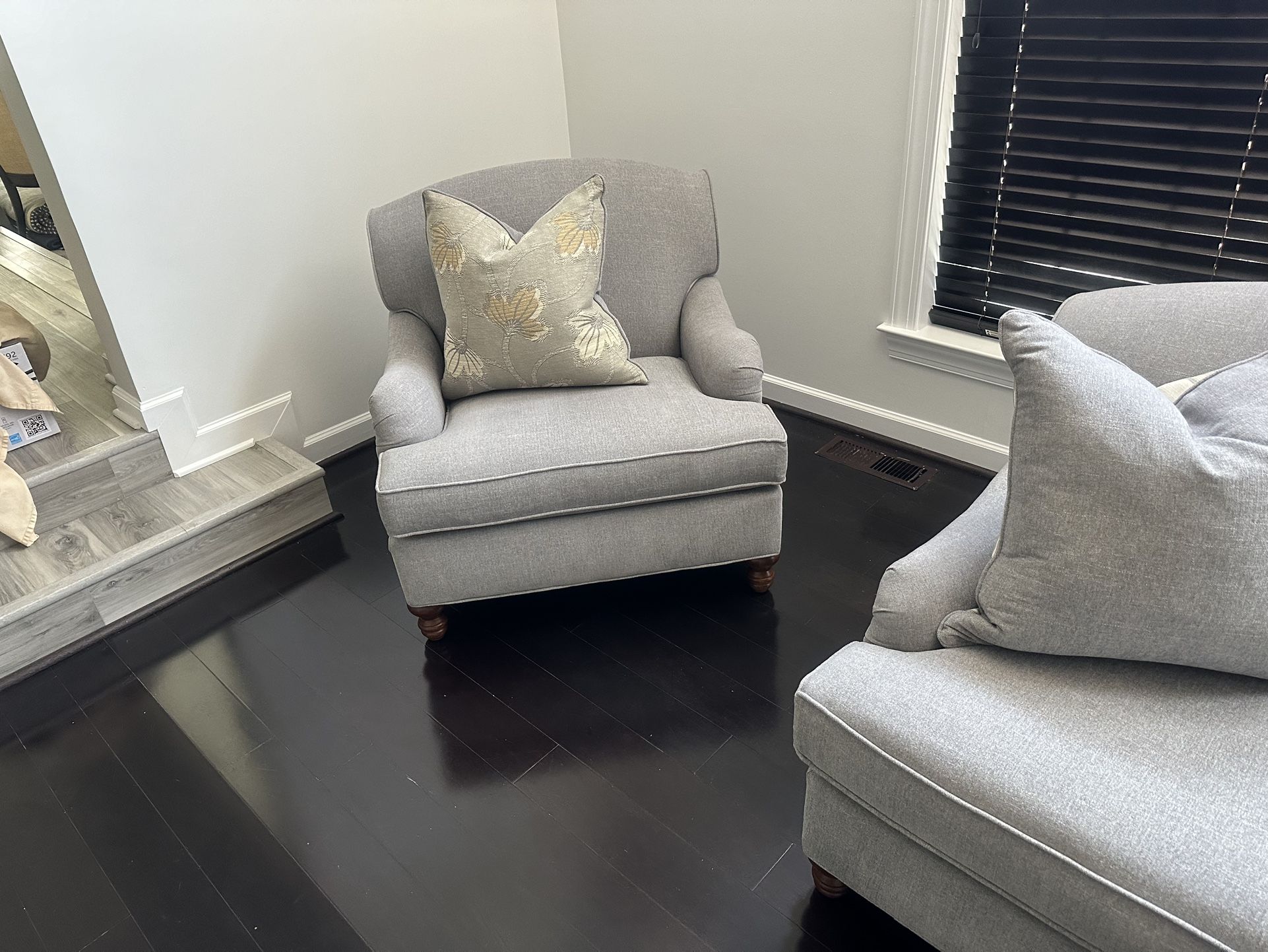 Beautiful Three-Piece Living Room Set