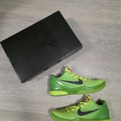 Nike Kobe Protro Grinch Size 9.5 