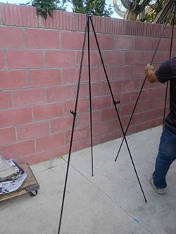 Artist display stands for sale I have 6 of them. New