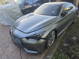Infiniti Q60 Headlights