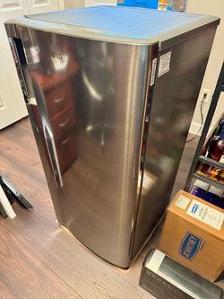 LG Stainless Steel Upright Refrigerator