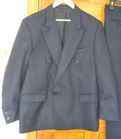 Gucci Blazer Size 42 for Sale in Brooklyn, NY - OfferUp