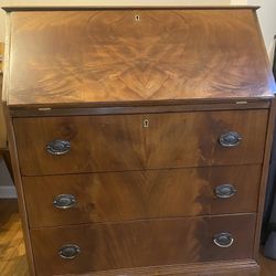 Rescued.Maddox Of Jamestown, NY Solid Flame Mahogany Secretary Desk Traditional Duncan Phyfe Style 32″ 