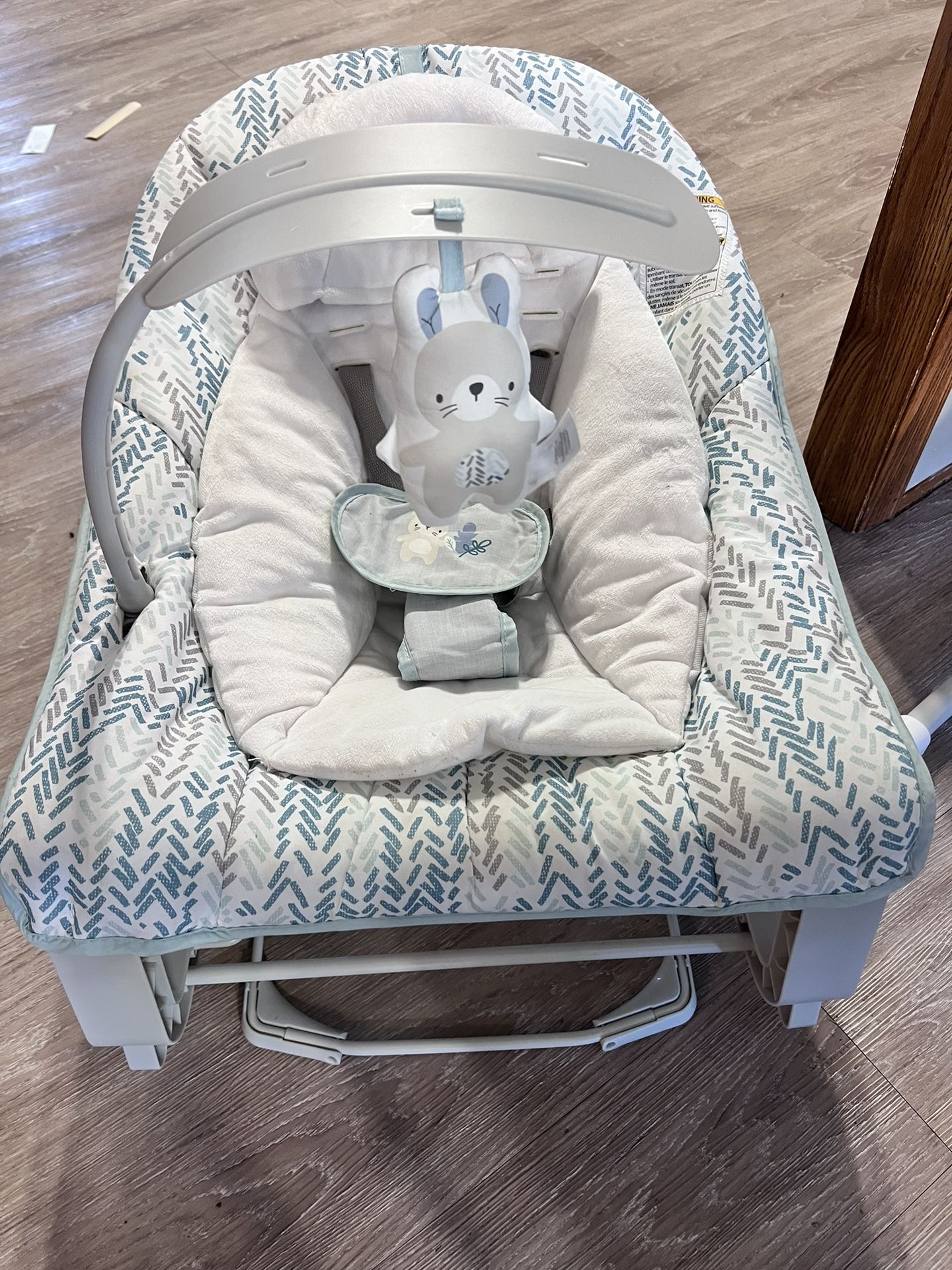 Ingenuity Keep Cozy 3-in-1 Vibrating Infant & Toddler Baby Bouncer and Rocker Chair, Gray