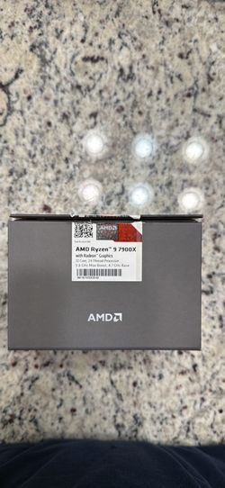Used AMD RYZEN 9 7900x Processor