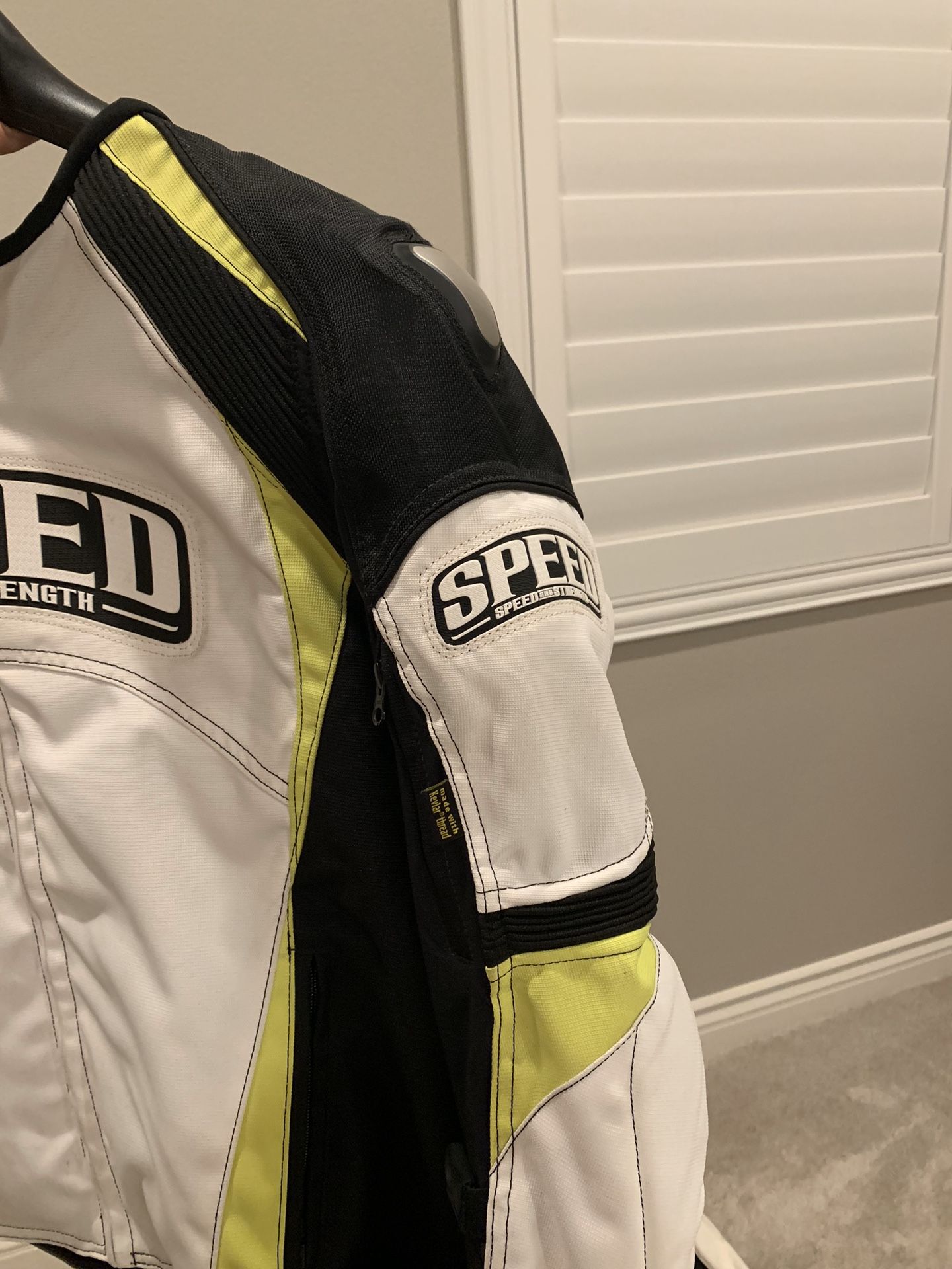 Motorcycle jacket