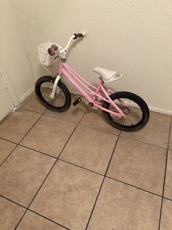 Bisycleta Seminueva Para Niñas En 25 Dolares 