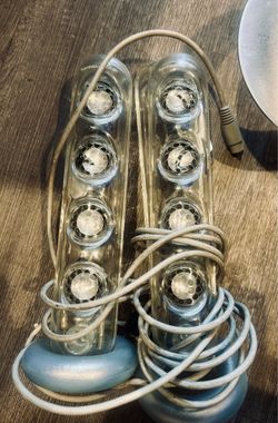 Harman Kardon SoundSticks satellite speakers from a 2.1 multimedia sound system.
