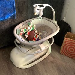 Baby Rocker Chair/basinet