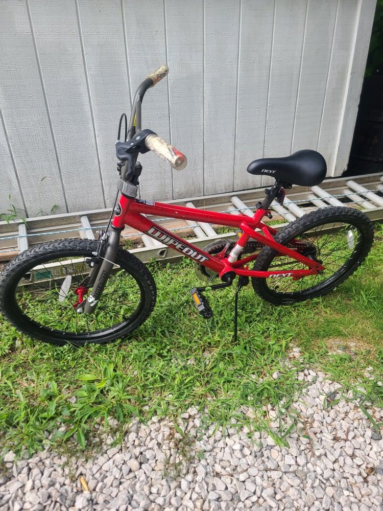 20" Next Boys' Wipeout Bike